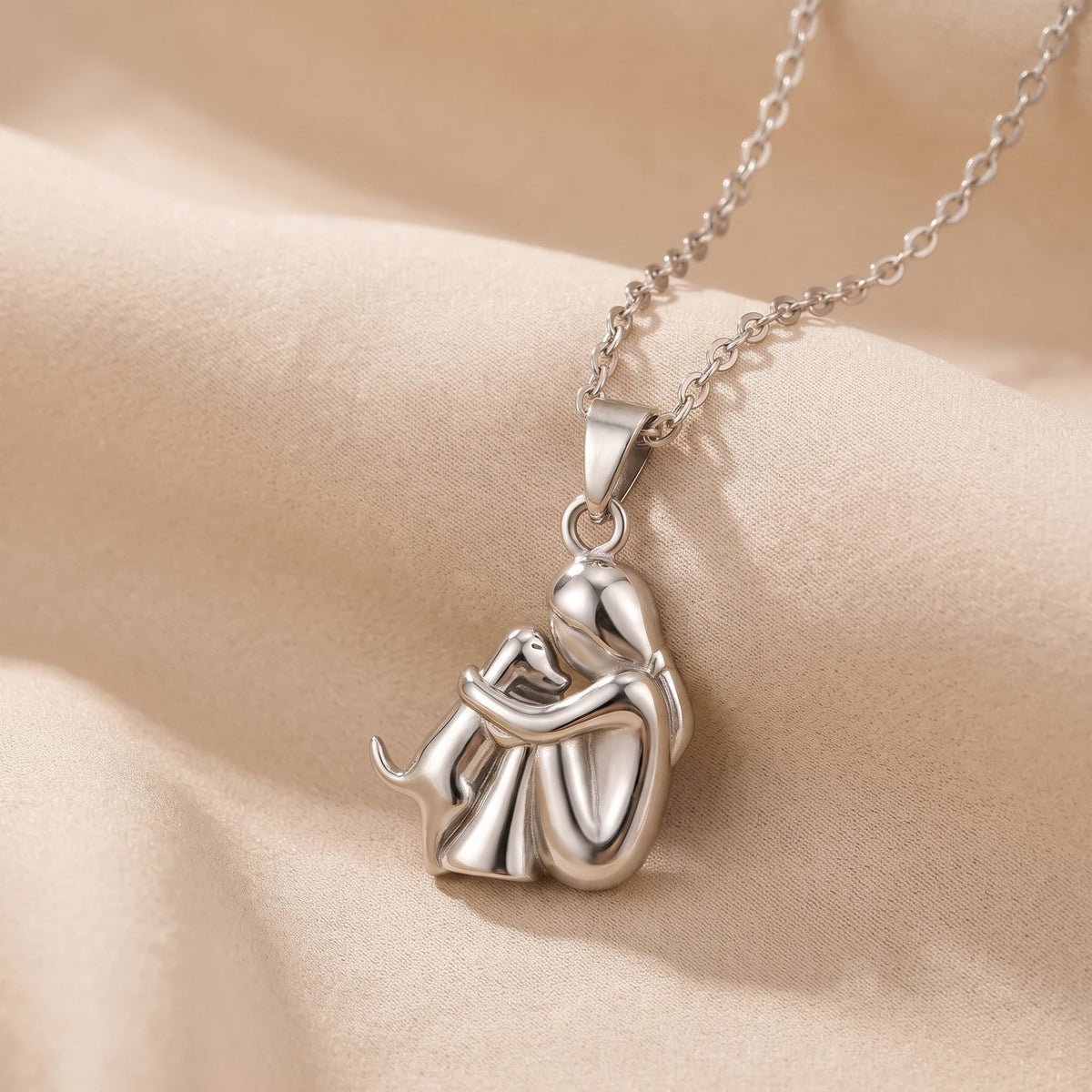 Eternal Embrace Necklace 🐾